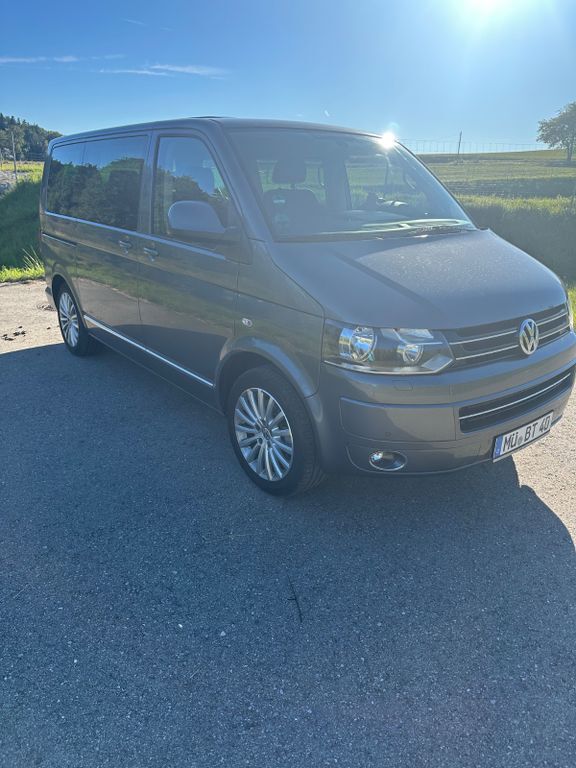 VW T5 Multivan 196.000 km 20.900 € Heldenstein/Weidenbach 84431