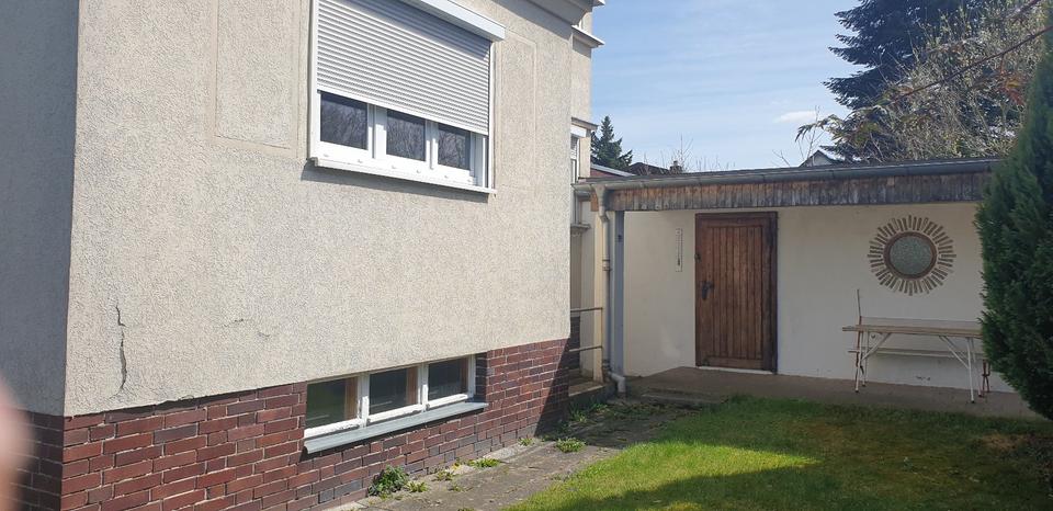 Einfamilienhaus Glauchau - 5 Zimmer, 140 m&sup2;, 180.000&euro; | Angebot:26061615