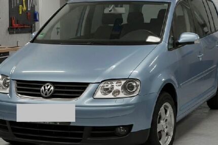 VW Touran 45.500 km 5.990 &euro; Gütersloh 33330