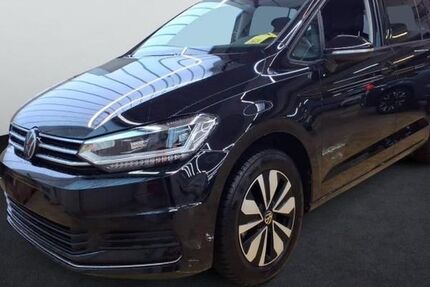VW Touran 26.541 km 33.704 &euro; Nürnberg 90411