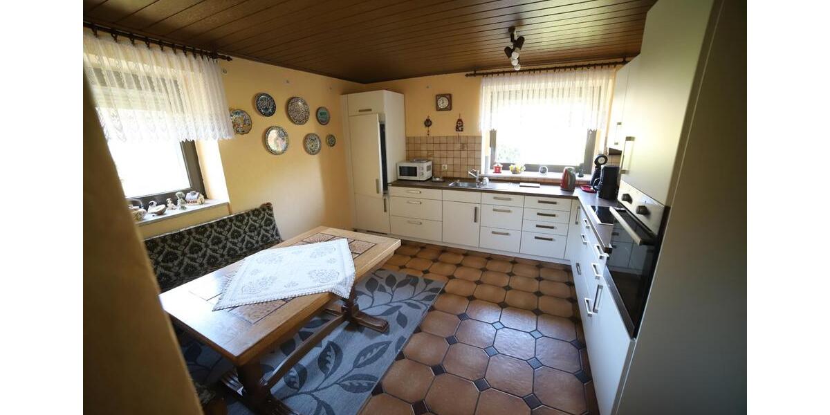 Einfamilienhaus Nettersheim - 7 Zimmer, 178 m&sup2;, 287.000&euro; | Angebot:26919095