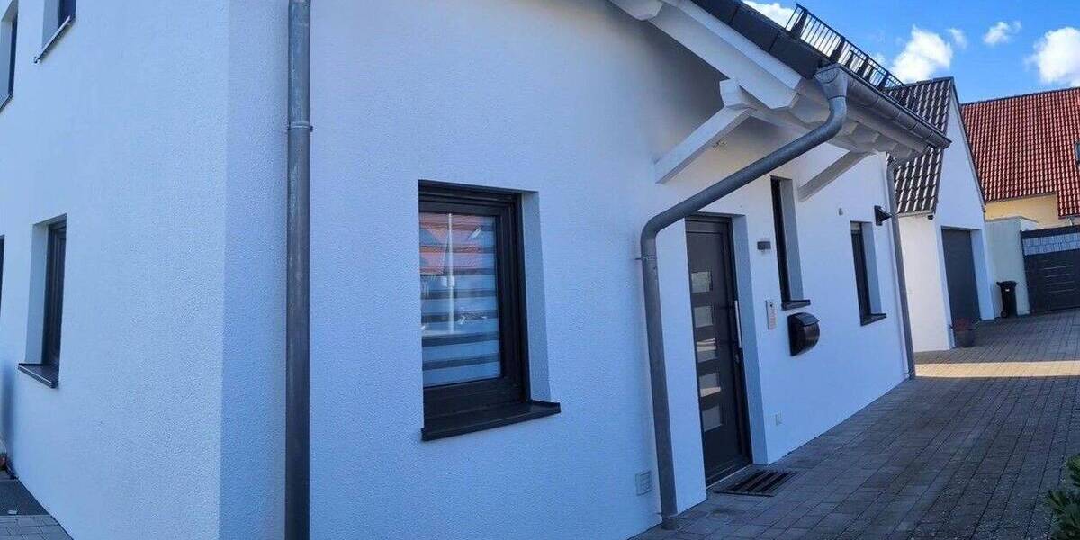 Modernes Einfamilienhaus in sehr ruhiger Lage auf großem Grundstück in Ebnat mit Doppelgarage 5 zimmer