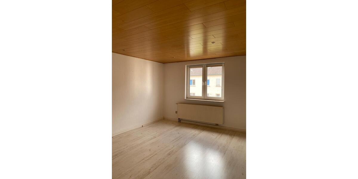 Etagenwohnung Kaltennordheim - 4 Zimmer, 76 m&sup2;, 725&euro; | Angebot:24770852