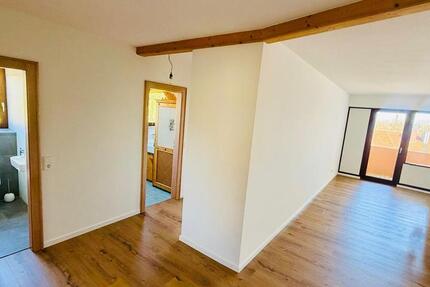 Wohnung Stadtbergen - 3 Zimmer, 91 m&sup2;, 1.255&euro; | Angebot:26312175