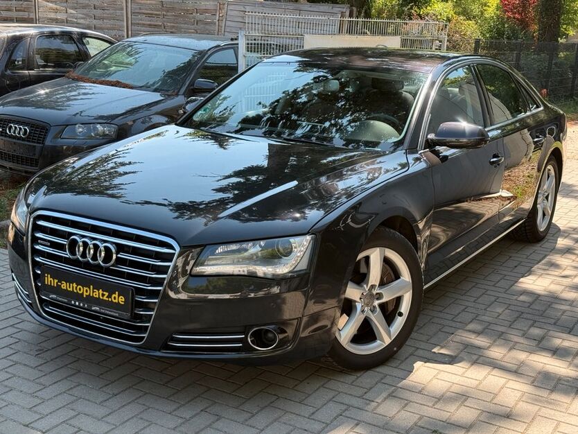 Audi A8 157.685 km 19.950 € Potsdam 14480