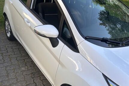 Ford Fiesta 181.500 km 4.990 &euro; Löffingen 79843