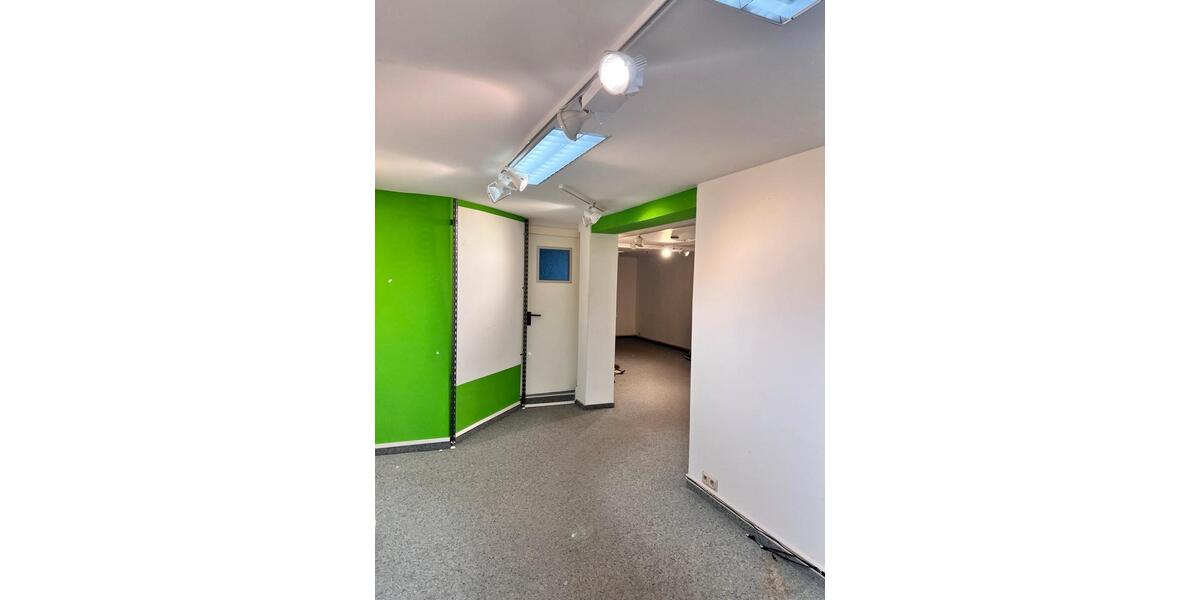 Mehrfamilienhaus, Wohnhaus Barchfeld-Immelborn Immelborn - 23 Zimmer, 200 m&sup2;, 129.000&euro; | Angebot:26940638