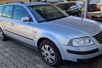 VW Passat 271.352 km 2.970 &euro; Idar-Oberstein 55743