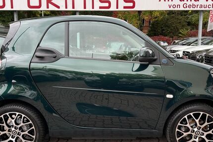 Smart ForTwo 12.000 km 17.977 € Berlin 10787