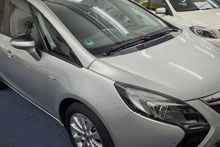 Opel Zafira 123.700 km 9.699 &euro; Lippstadt 59557
