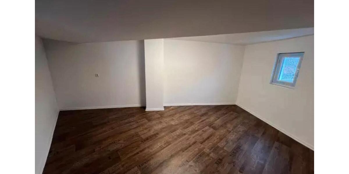 Mehrfamilienhaus, Wohnhaus Römhild - 5 Zimmer, 110 m&sup2;, 85.000&euro; | Angebot:25408416