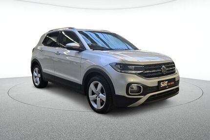 VW T-Cross 83.434 km 17.330 &euro; Garching 85748