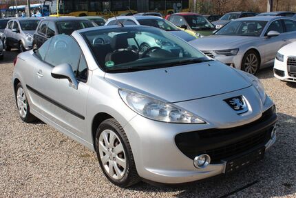 Peugeot 207 146.000 km 3.290 &euro; Paderborn 33106