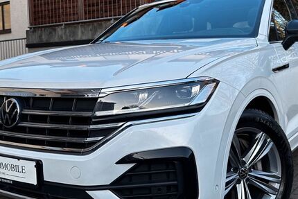 VW Touareg 56.000 km 53.989 &euro; Wiesbaden 65205