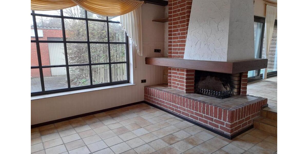 Etagenwohnung Papenburg - 6 Zimmer, 180 m&sup2;, 950&euro; | Angebot:26406040