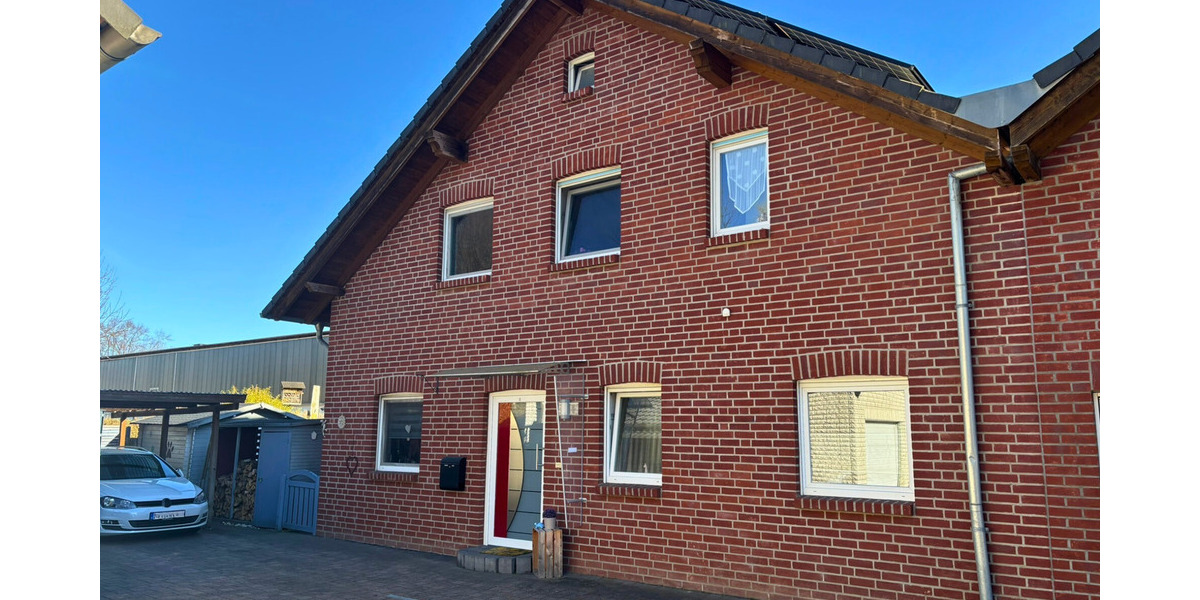 Doppelhaushälfte Neuenrade - 6 Zimmer, 144 m&sup2;, 279.000&euro; | Angebot:25899162