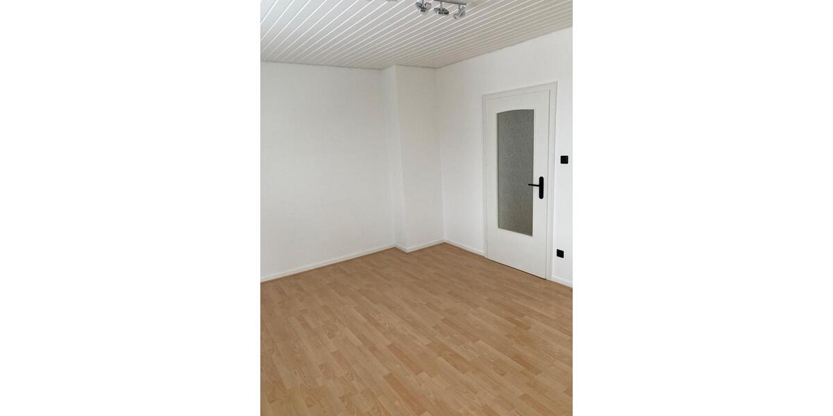 Etagenwohnung Lotte - 2 Zimmer, 68 m&sup2;, 600&euro; | Angebot:24743551
