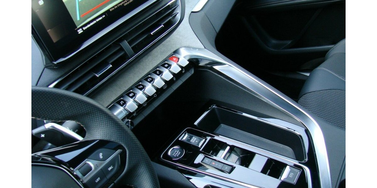 Peugeot 3008 1.2 PureTech GT ACC LED Pano 360º 14.773 km 23.980 &euro; Falkensee 14612