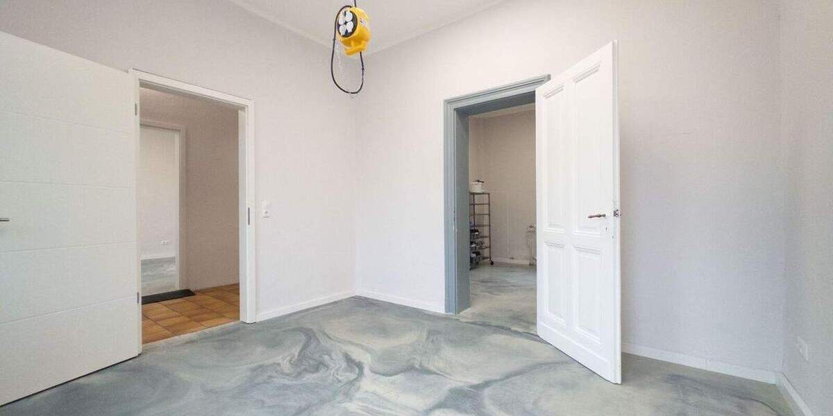 Gewerbeobjekt Kerpen Brüggen - 1 Zimmer, 202 m&sup2;, 385.000&euro; | Angebot:25749015