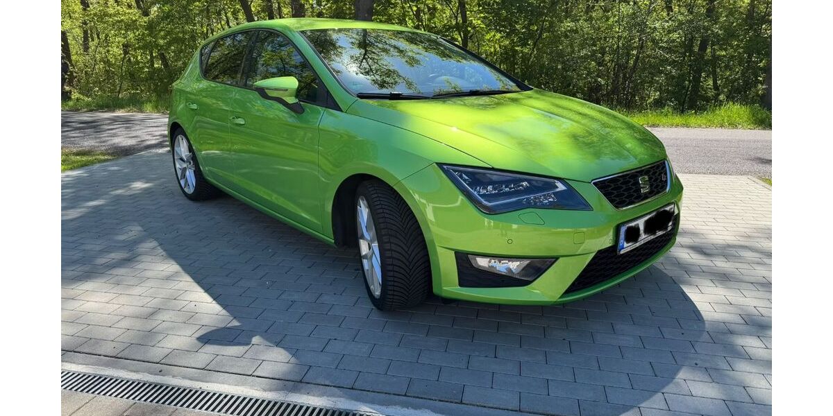 Seat Leon 99.800 km 11.390 &euro; Cottbus 03042