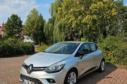 Renault Clio 143.000 km 5.950 &euro; Bretten 75015