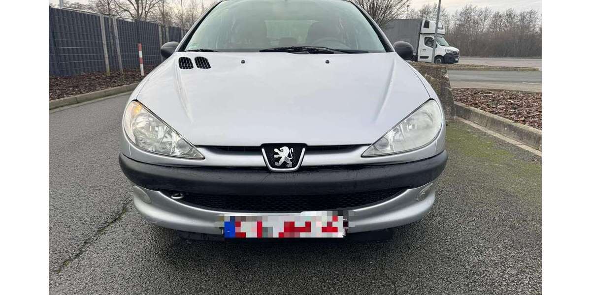 Peugeot 206 147.319 km 499 &euro; diepholz 49356