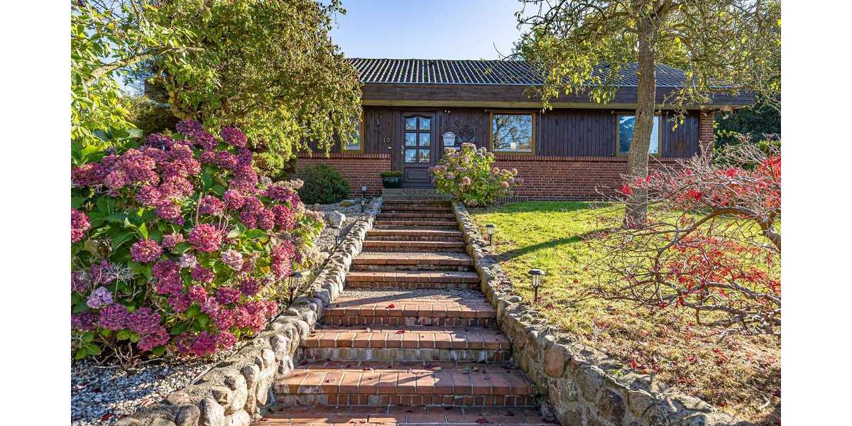 Haus zum Kaufen in Süderlügum 395.000 € 86 m² 3 zimmer