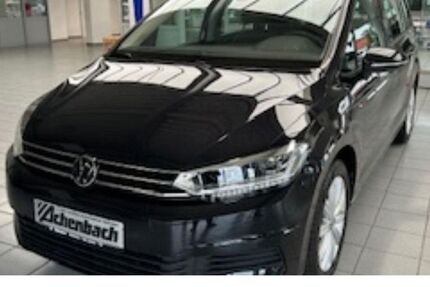 VW Touran 10.300 km 34.990 &euro; Steffenberg 35239