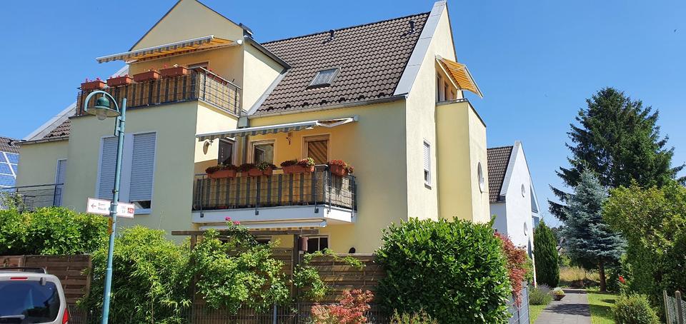 Etagenwohnung Niederkassel - 4 Zimmer, 80 m&sup2;, 359.000&euro; | Angebot:25442267