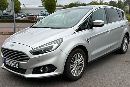 Ford S-Max 165.100 km 14.500 &euro; Remscheid 42853