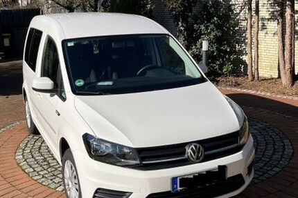 VW Caddy 66.000 km 22.999 &euro; hannover 30657