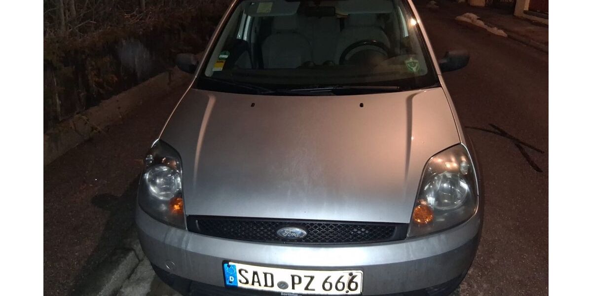 Ford Fiesta 196.000 km 750 &euro; Maxhütte-Haidhof 93142