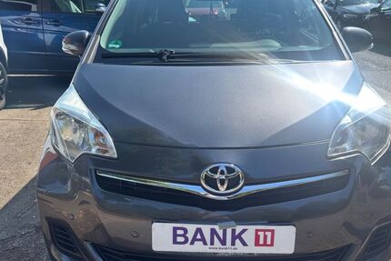 Toyota Verso-S 134.500 km 8.499 &euro; Fulda 36043