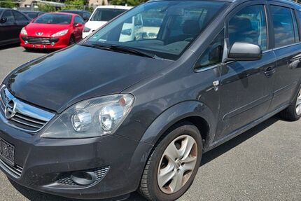 Opel Zafira 195.576 km 2.950 &euro; Schönefeld OT Großziethen 12529