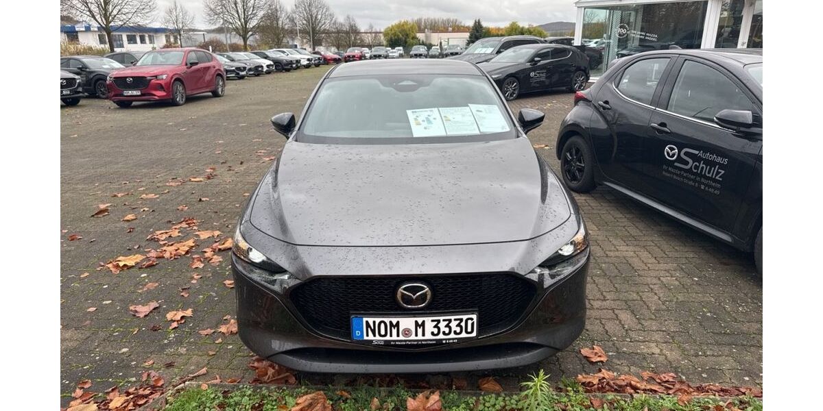 Mazda 3 8.670 km 24.840 &euro; Northeim 37154