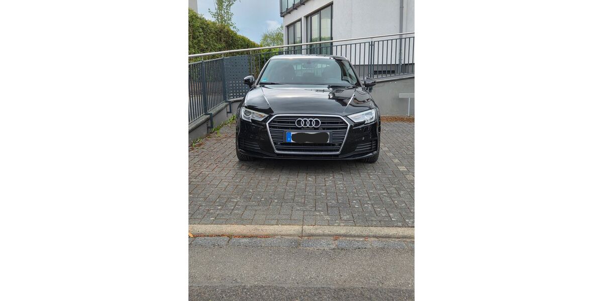 Audi A3 199.998 km 12.300 &euro; Bovenden 37120