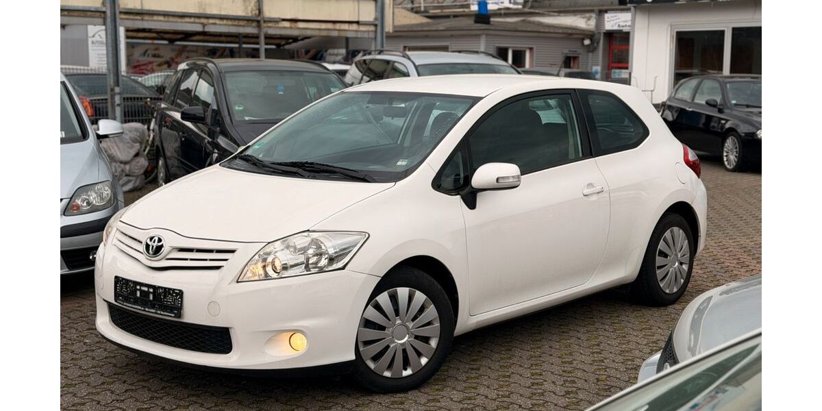 Toyota Auris 165.000 km 4.949 &euro; Mönchengladbach 41063