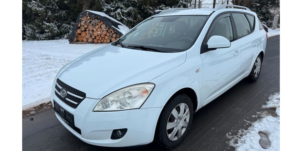Kia ceed / Ceed 206.714 km 1.300 &euro; Mittweida 09648