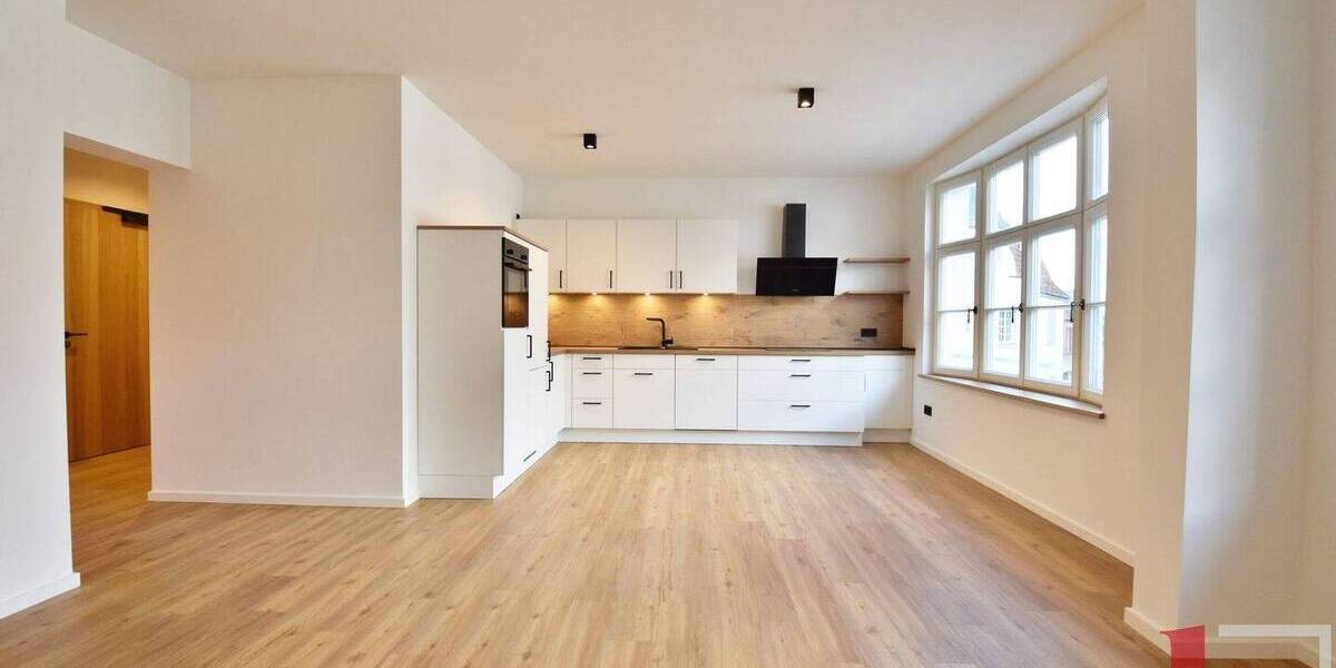 stilvoll und hochwertig sanierte Obergeschosswohnung in zentraler Lage von Lohne 2 zimmer