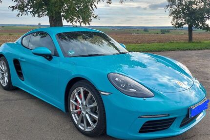 Porsche Cayman 18.249 km 64.700 € Würzburg 97082