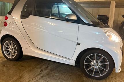 Smart ForTwo 56.382 km 7.299 &euro; Berlin 13127