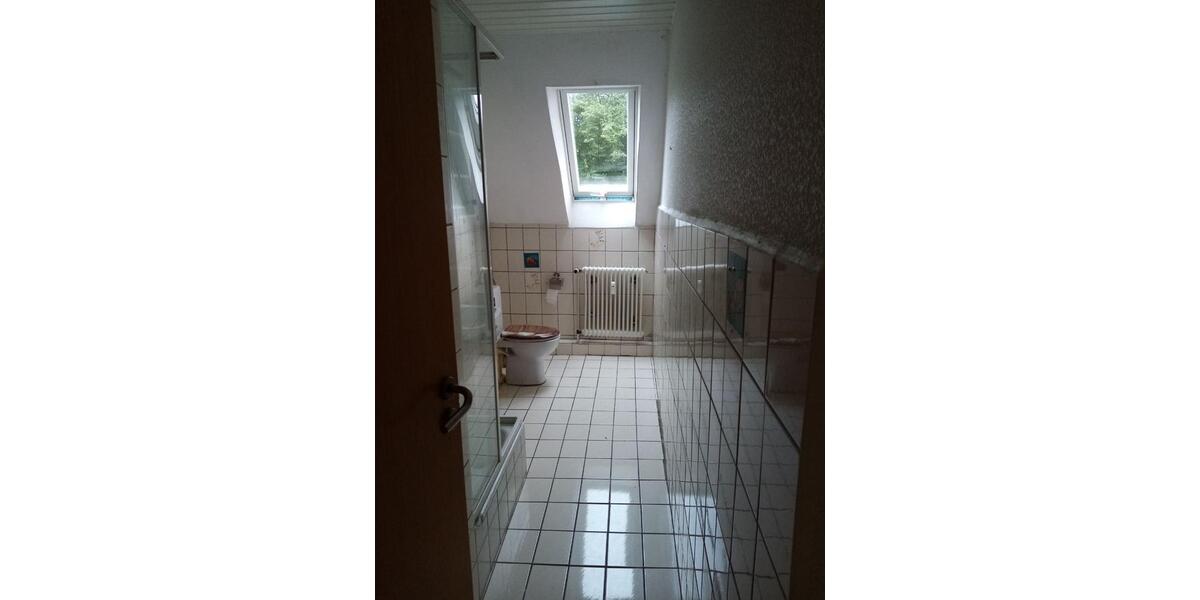 Etagenwohnung Steinheim - 4 Zimmer, 100 m&sup2;, 650&euro; | Angebot:26298755