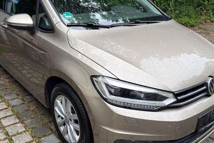 VW Touran 199.988 km 11.999 &euro; München 81929