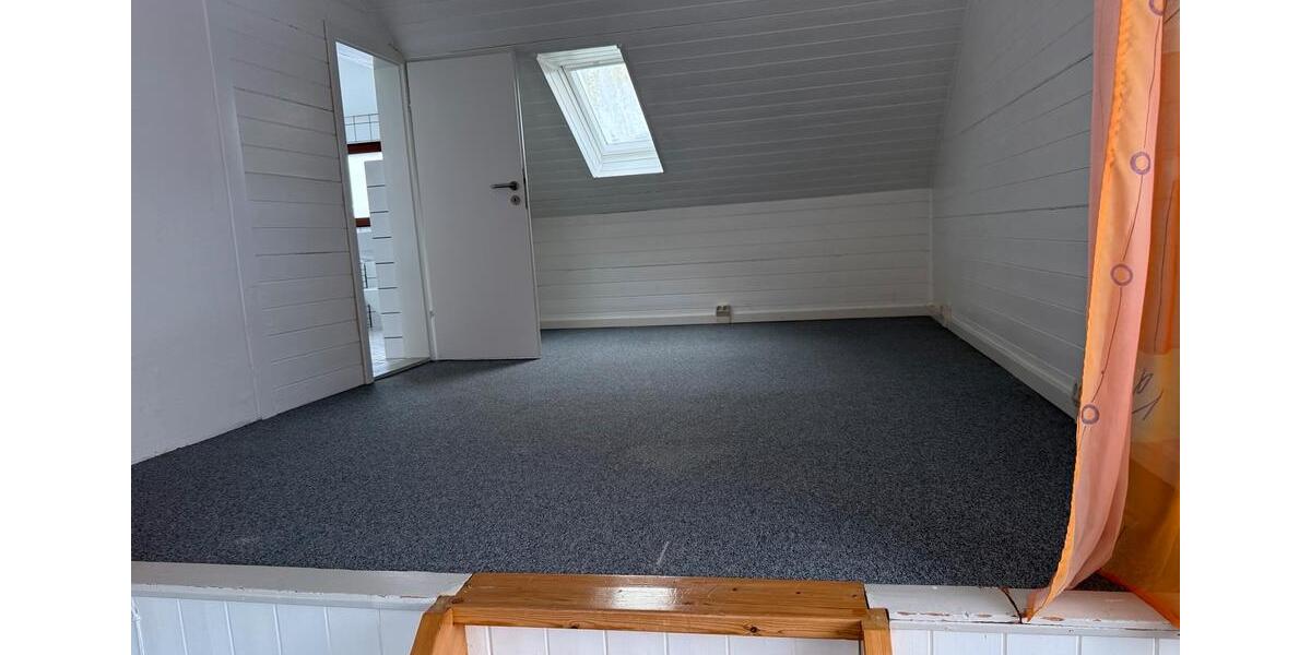 Einfamilienhaus Uslar - 10 Zimmer, 267 m&sup2;, 325.000&euro; | Angebot:26102450