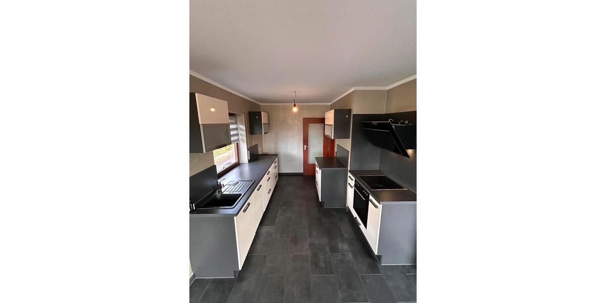 Etagenwohnung Karlsruhe Wettersbach - 4 Zimmer, 112 m&sup2;, 1.430&euro; | Angebot:26012950