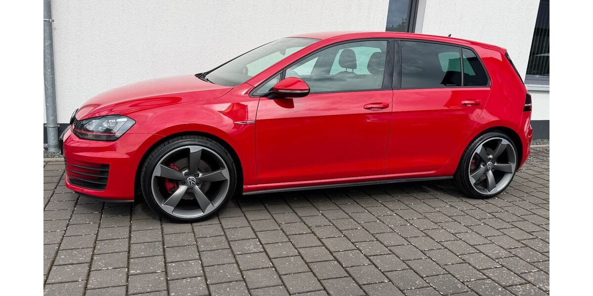 VW Golf 132.950 km 13.750 &euro; Itzgrund 96274