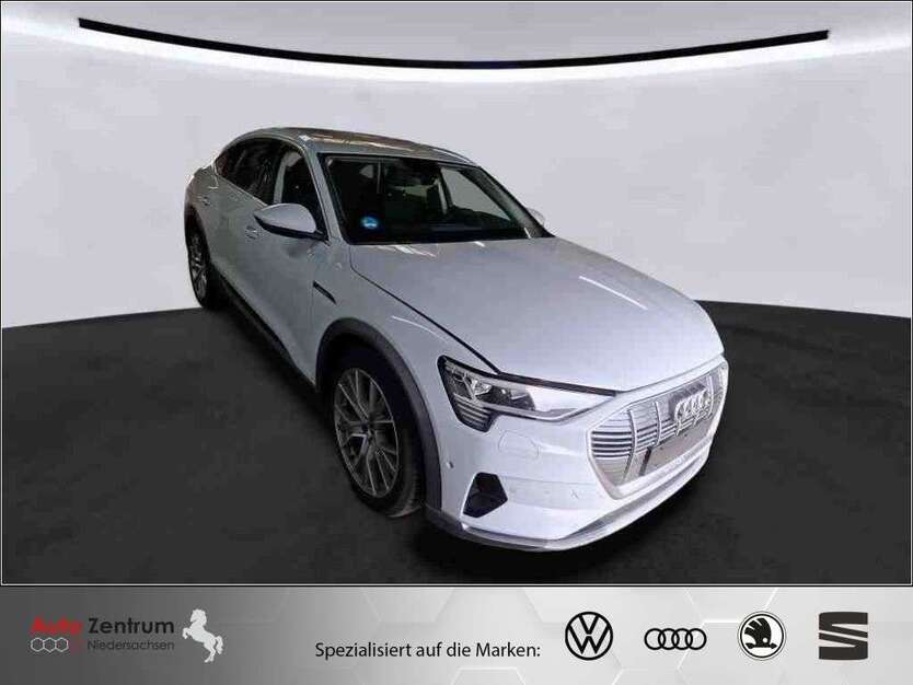Audi e-tron 36.500 km 35.970 € Helmstedt 38350