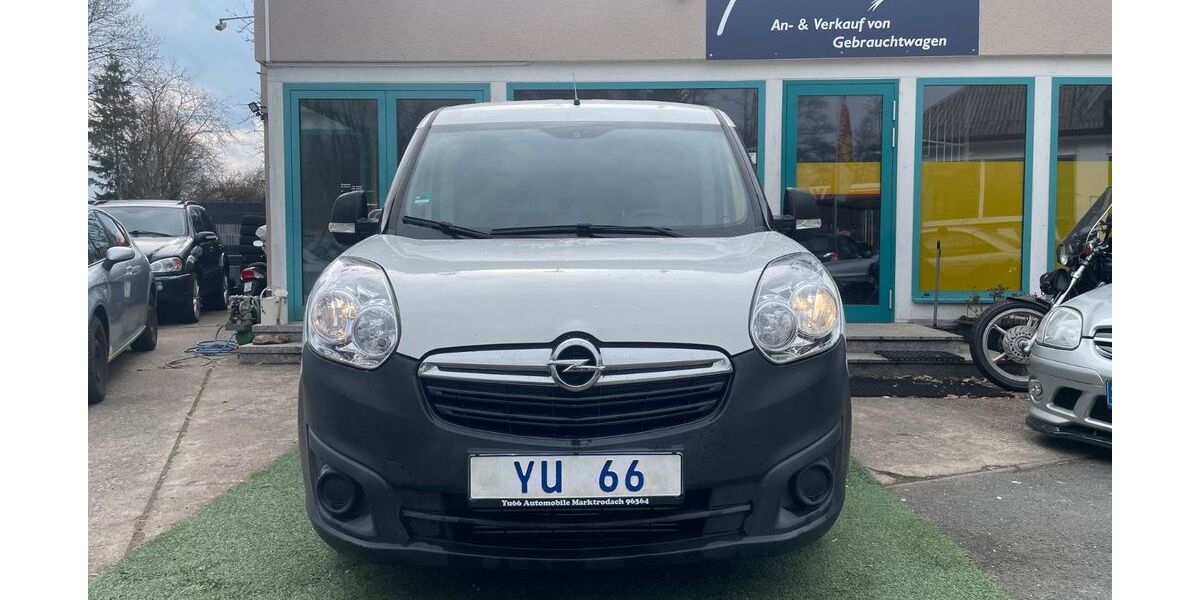 Opel Combo 176.000 km 4.490 &euro; Marktrodach 96364