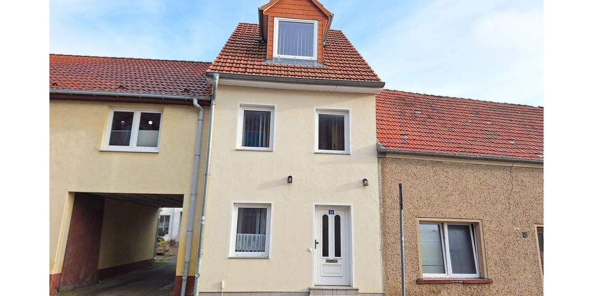 Mehrfamilienhaus, Wohnhaus Gützkow - 2 Zimmer, 68 m&sup2;, 485&euro; | Angebot:23941193