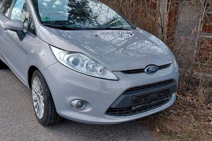 Ford Fiesta 194.000 km 3.400 &euro; Aying 85653